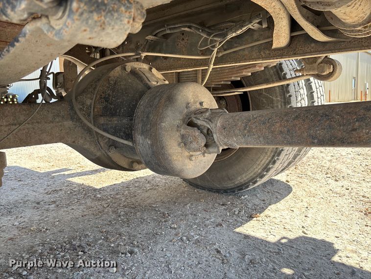 image for item FC5727 2007 International 4300 dump flatbed truck