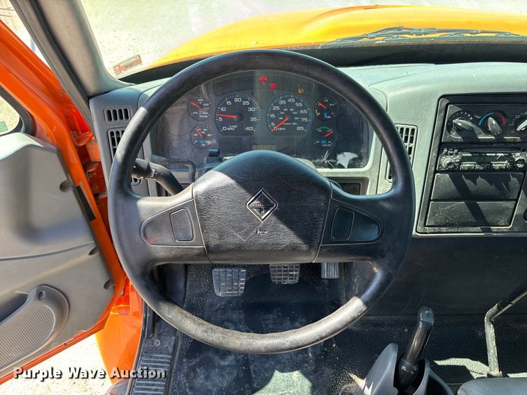 image for item FC5727 2007 International 4300 dump flatbed truck