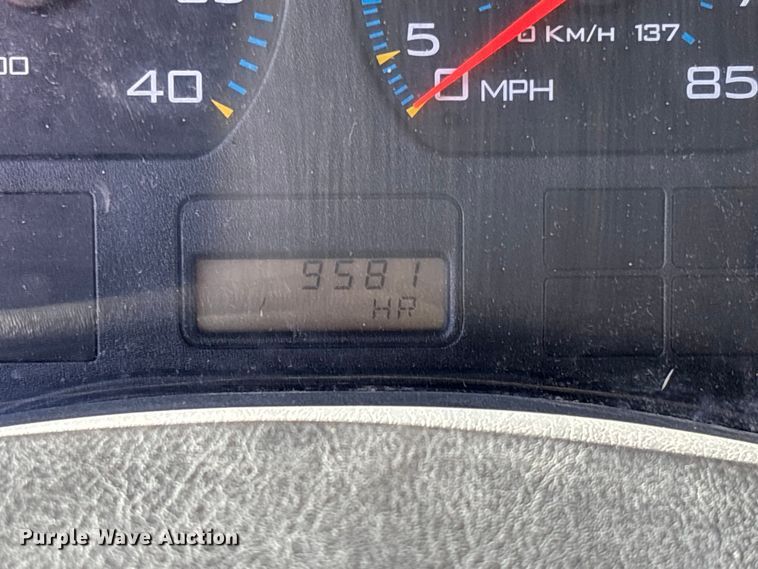 image for item FC5727 2007 International 4300 dump flatbed truck
