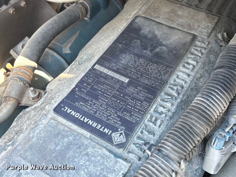 image for item FC5727 2007 International 4300 dump flatbed truck
