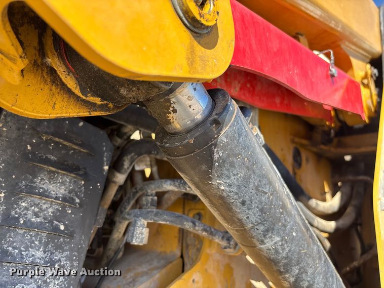 image for item FC5740 2019 Caterpillar 299D2 tracked skid steer loader