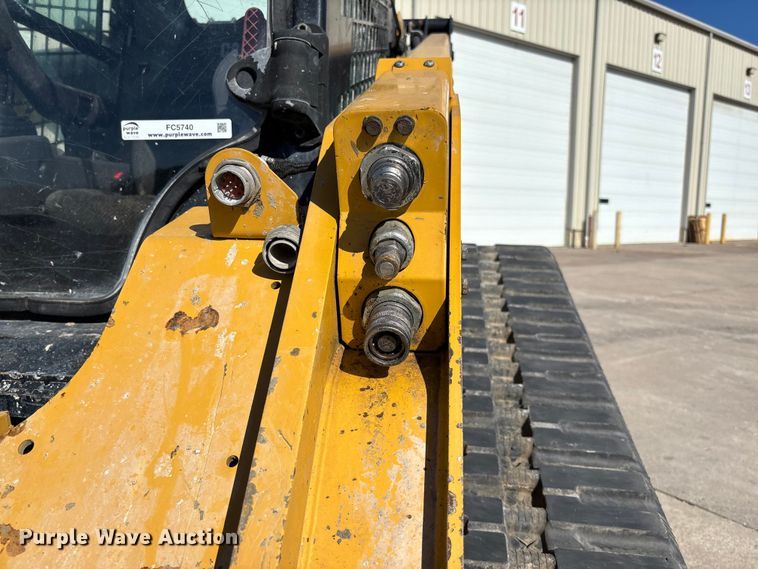image for item FC5740 2019 Caterpillar 299D2 tracked skid steer loader