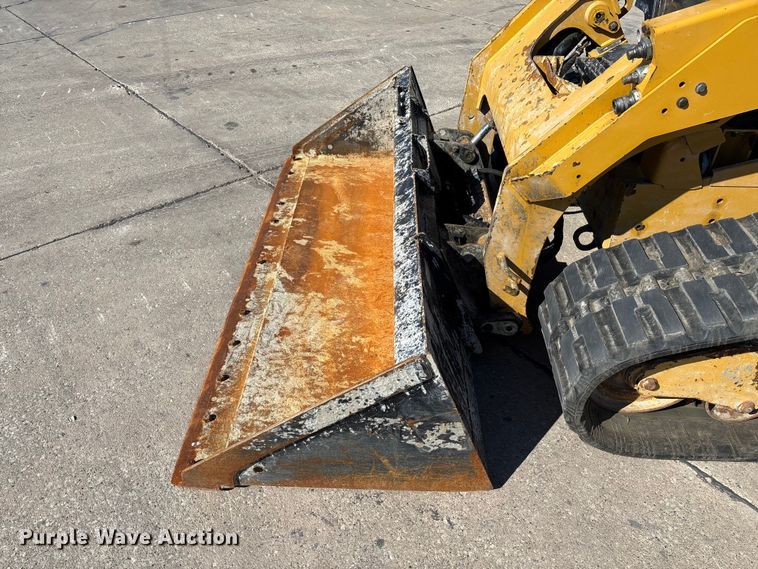 image for item FC5740 2019 Caterpillar 299D2 tracked skid steer loader