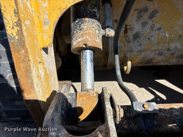 image for item FC5740 2019 Caterpillar 299D2 tracked skid steer loader