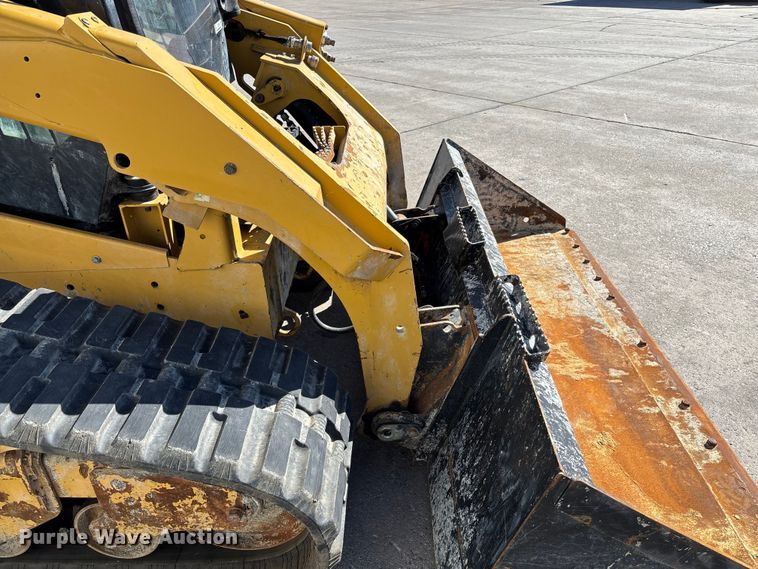 image for item FC5740 2019 Caterpillar 299D2 tracked skid steer loader