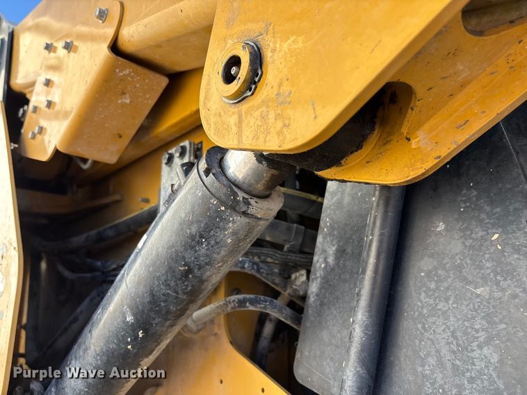 image for item FC5740 2019 Caterpillar 299D2 tracked skid steer loader