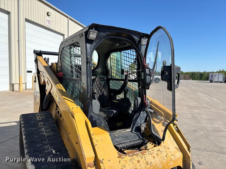 image for item FC5740 2019 Caterpillar 299D2 tracked skid steer loader