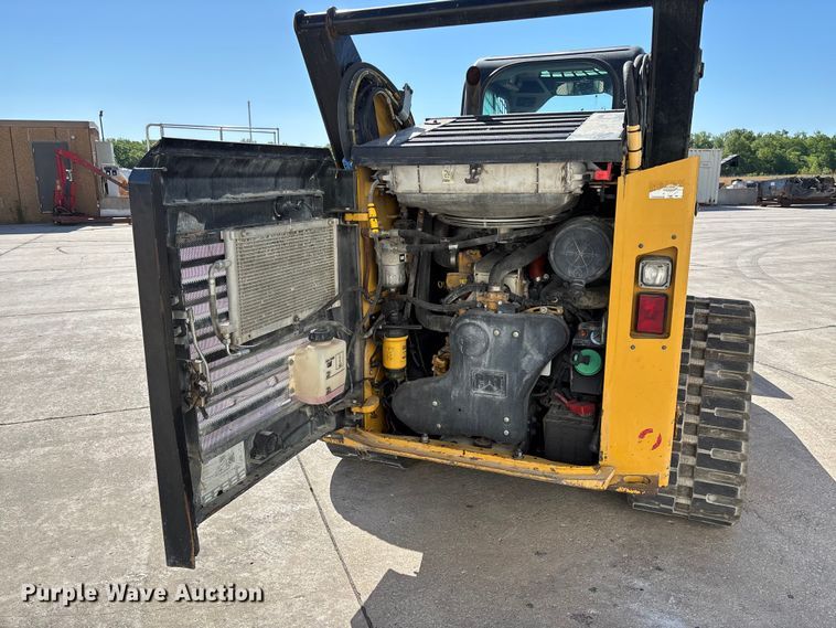 image for item FC5740 2019 Caterpillar 299D2 tracked skid steer loader