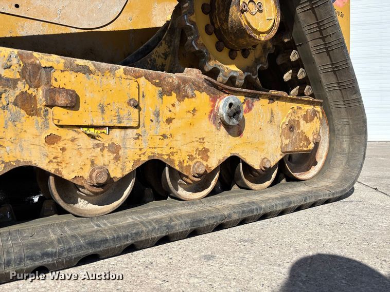 image for item FC5740 2019 Caterpillar 299D2 tracked skid steer loader