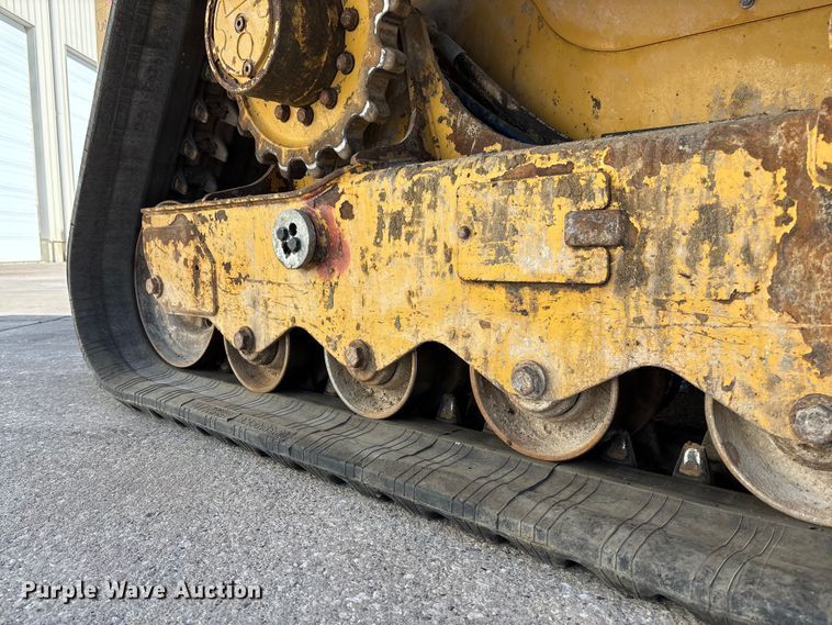 image for item FC5740 2019 Caterpillar 299D2 tracked skid steer loader