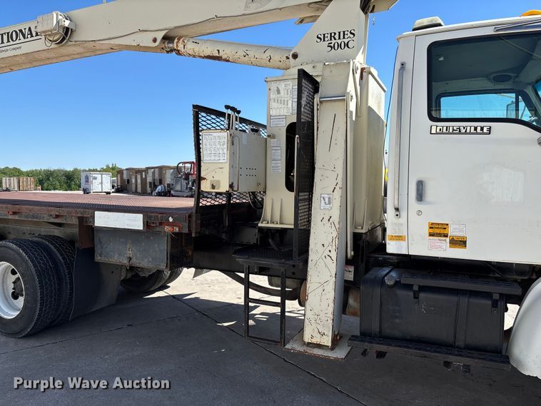 image for item FC5742 1997 Ford LT8501 crane truck