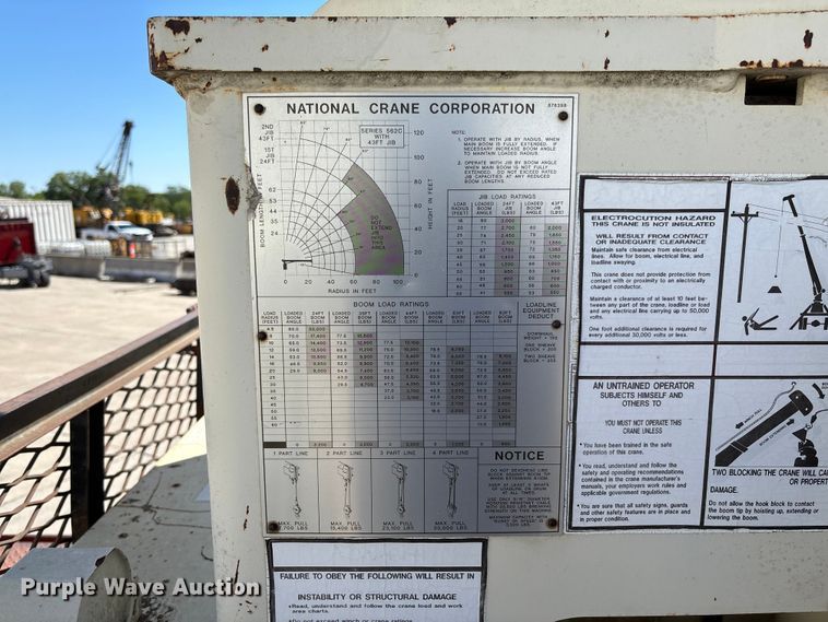 image for item FC5742 1997 Ford LT8501 crane truck