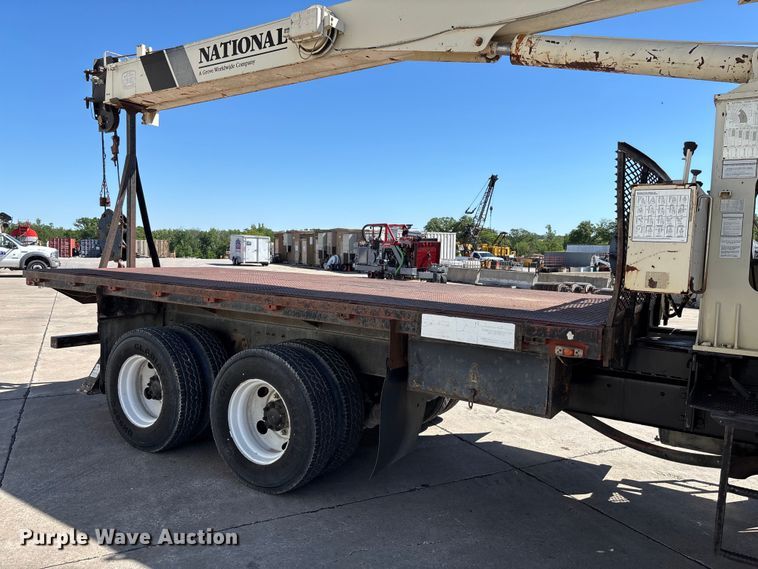 image for item FC5742 1997 Ford LT8501 crane truck