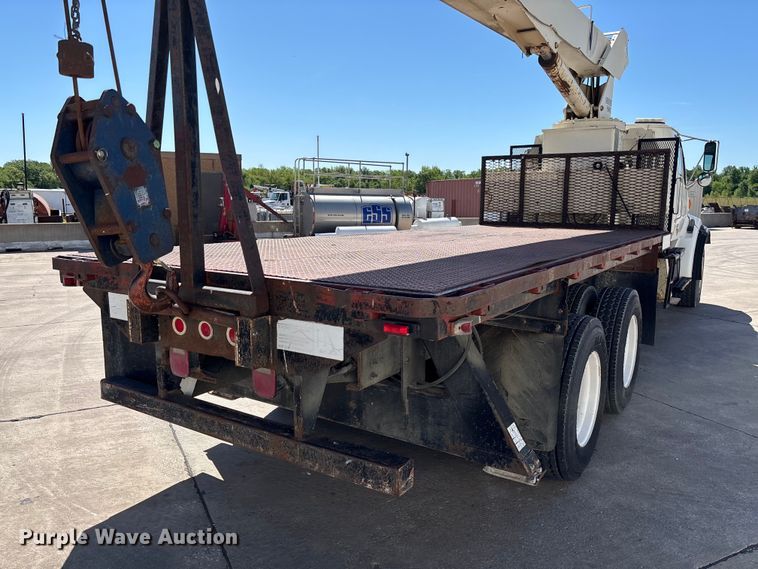 image for item FC5742 1997 Ford LT8501 crane truck