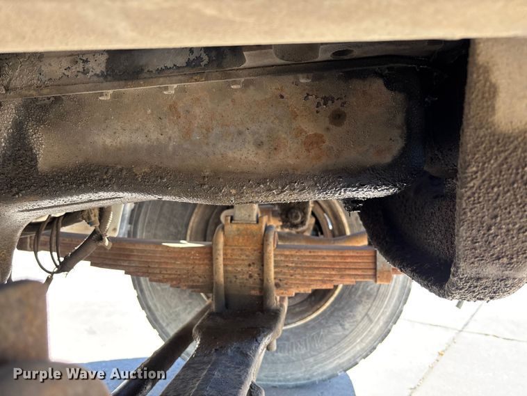 image for item FC5742 1997 Ford LT8501 crane truck
