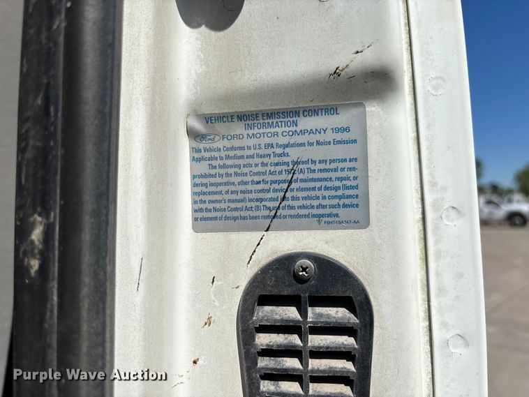 image for item FC5742 1997 Ford LT8501 crane truck