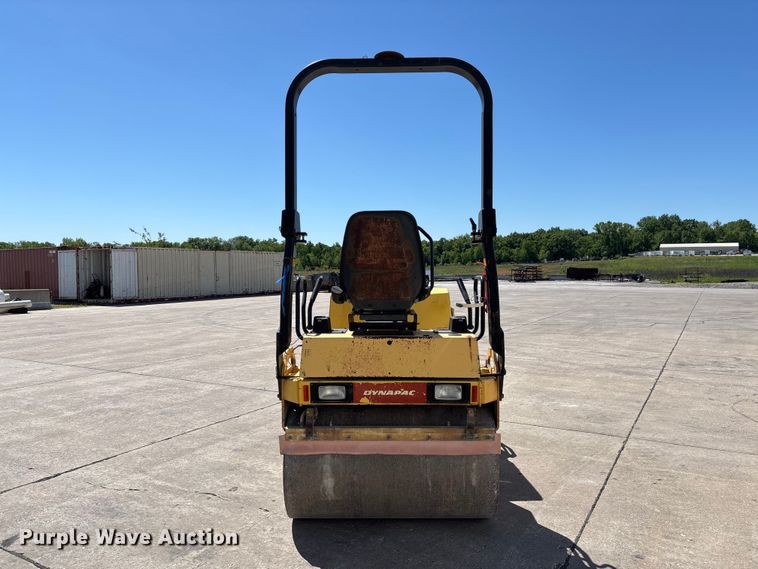 image for item FC5743 Dynapac CC122 double drum vibratory roller