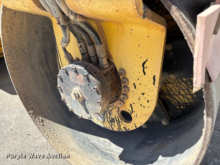 image for item FC5743 Dynapac CC122 double drum vibratory roller