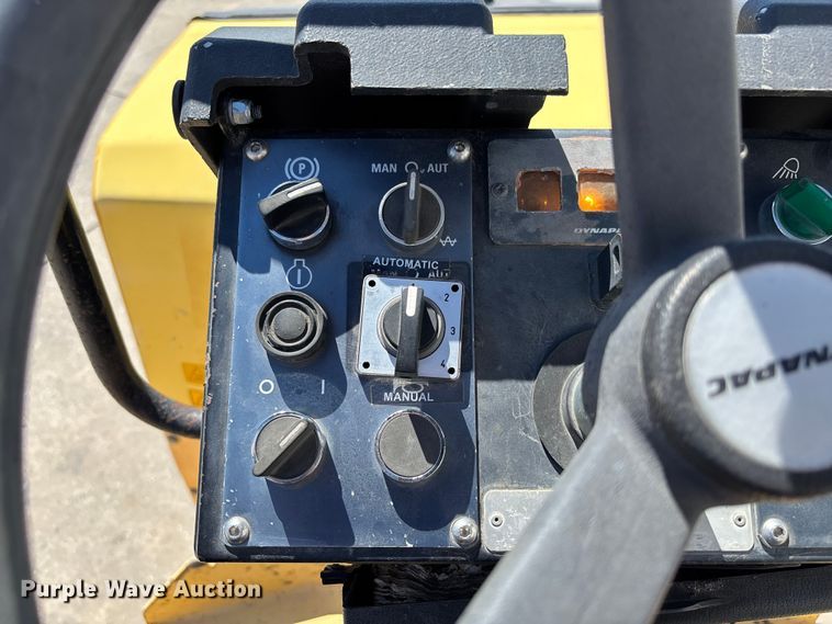 image for item FC5743 Dynapac CC122 double drum vibratory roller