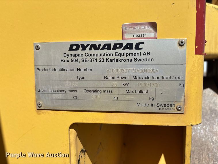 image for item FC5743 Dynapac CC122 double drum vibratory roller