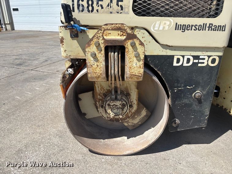 image for item FC5744 2001 Ingersoll-Rand DD-30 double drum vibratory roller