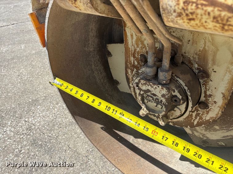 image for item FC5744 2001 Ingersoll-Rand DD-30 double drum vibratory roller
