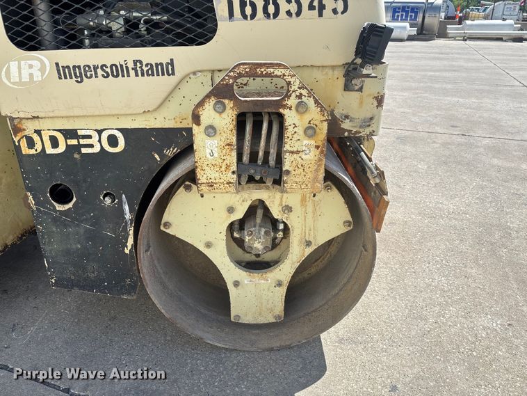 image for item FC5744 2001 Ingersoll-Rand DD-30 double drum vibratory roller