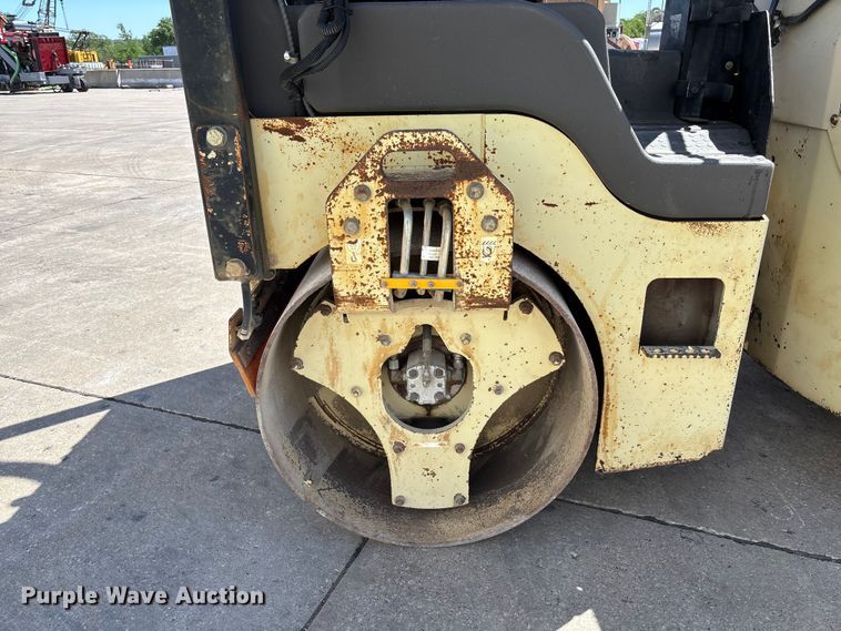 image for item FC5744 2001 Ingersoll-Rand DD-30 double drum vibratory roller