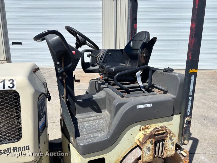 image for item FC5744 2001 Ingersoll-Rand DD-30 double drum vibratory roller