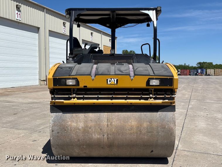 image for item FC5745 2019 Caterpillar CB13 double drum vibratory roller