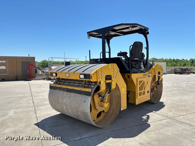 image for item FC5745 2019 Caterpillar CB13 double drum vibratory roller