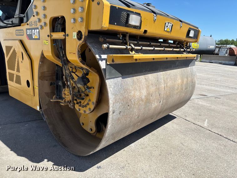 image for item FC5745 2019 Caterpillar CB13 double drum vibratory roller