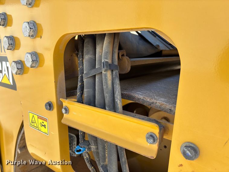 image for item FC5745 2019 Caterpillar CB13 double drum vibratory roller