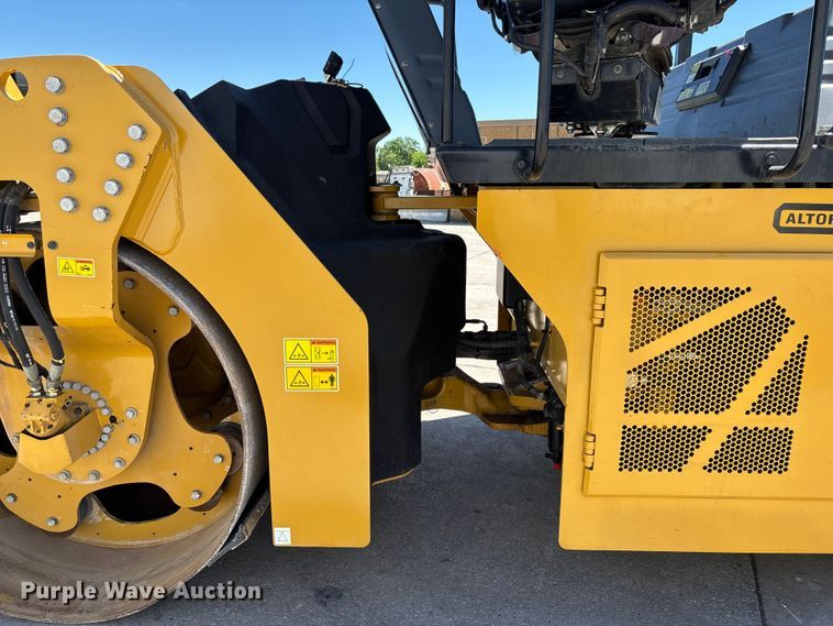image for item FC5745 2019 Caterpillar CB13 double drum vibratory roller