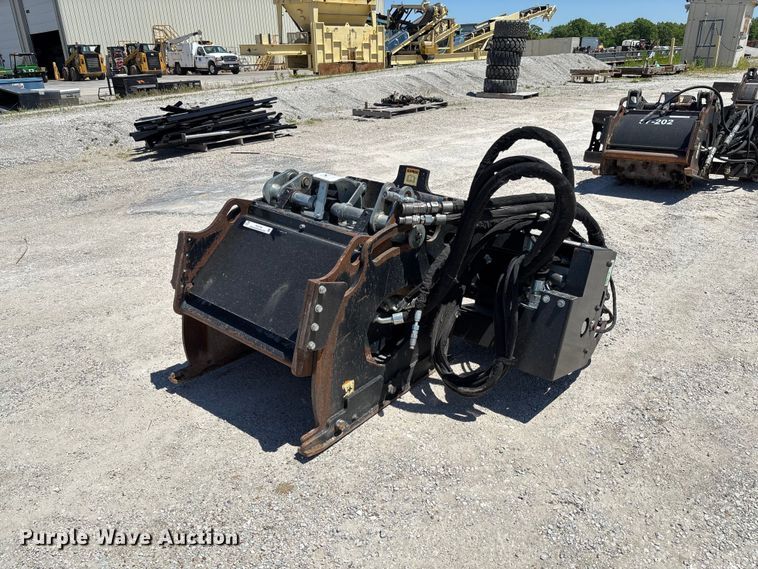 image for item FC5746 2018 Caterpillar PC306B skid steer cold planer
