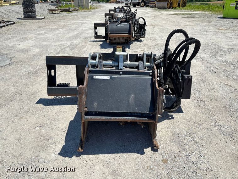 image for item FC5746 2018 Caterpillar PC306B skid steer cold planer