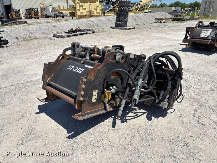 image for item FC5747 2008 Caterpillar PC206 skid steer cold planer