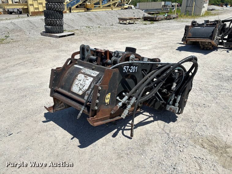 image for item FC5748 2008 Caterpillar PC206 skid steer cold planer