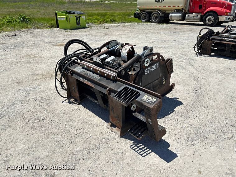 image for item FC5748 2008 Caterpillar PC206 skid steer cold planer