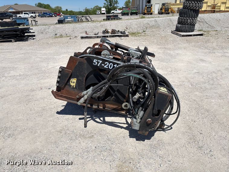 image for item FC5748 2008 Caterpillar PC206 skid steer cold planer