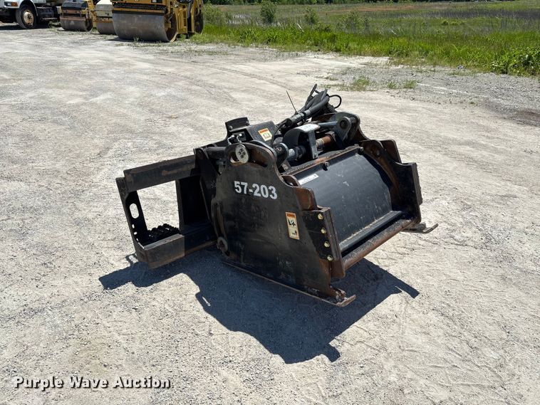 image for item FC5749 2008 Caterpillar PC206 skid steer cold planer