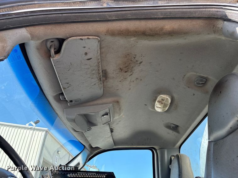 image for item FC5754 2013 Ford F750 oil distributor truck
