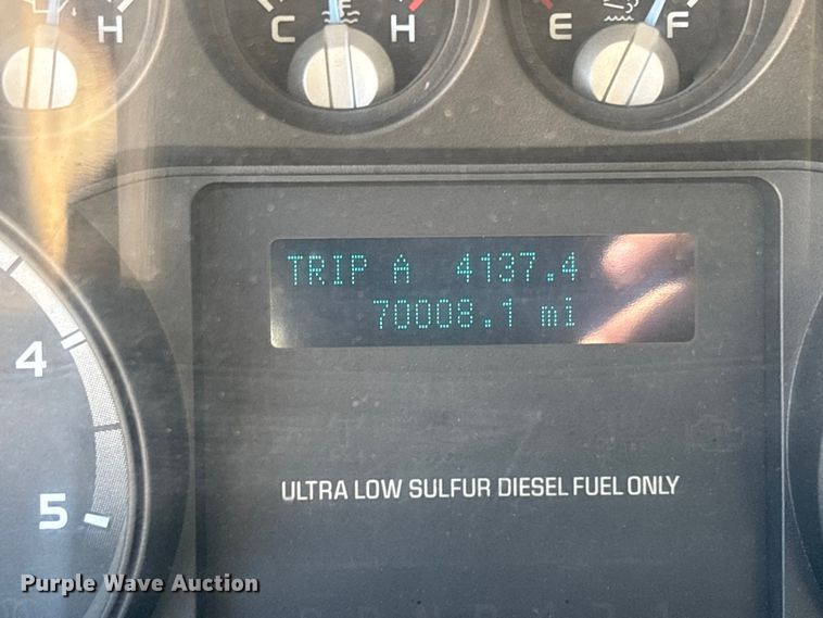 image for item FC5754 2013 Ford F750 oil distributor truck