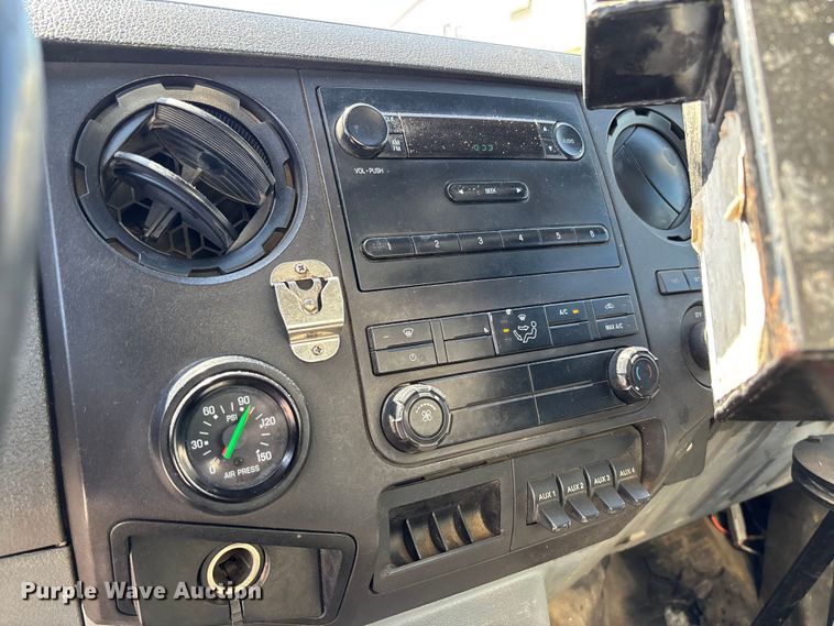 image for item FC5754 2013 Ford F750 oil distributor truck
