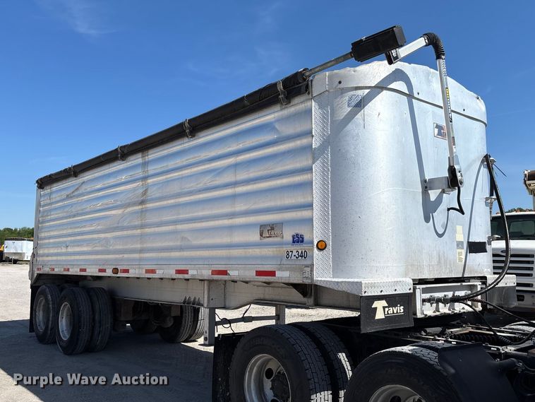 image for item FC5757 2008 Travis end dump trailer