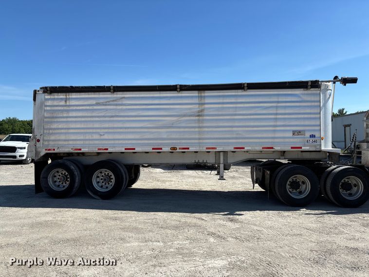 image for item FC5757 2008 Travis end dump trailer