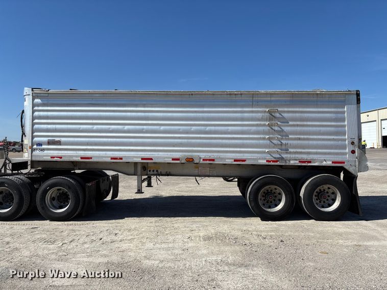 image for item FC5757 2008 Travis end dump trailer