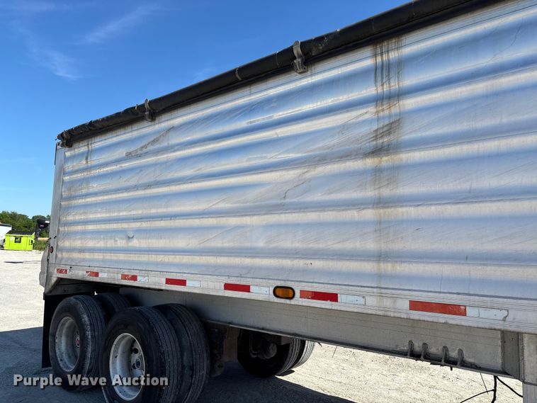 image for item FC5757 2008 Travis end dump trailer