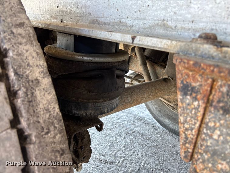 image for item FC5757 2008 Travis end dump trailer