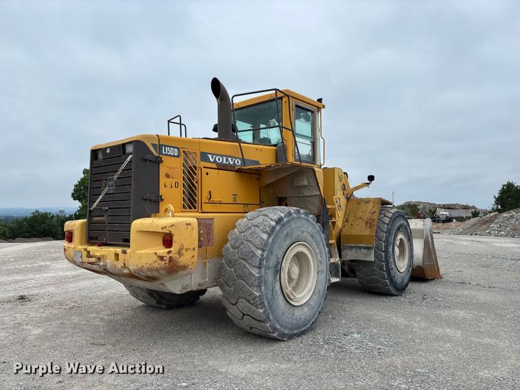 image for item FG0380 2001 Volvo L150D wheel loader